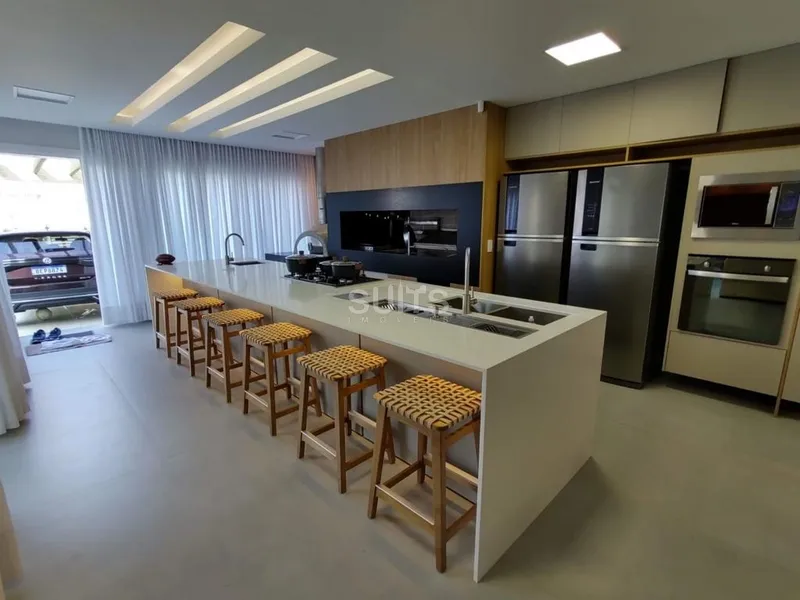 Excelente sobrado à poucos metros do mar no Centro de Xangri-Lá: 9ª foto da galeria de imagens do imóvel