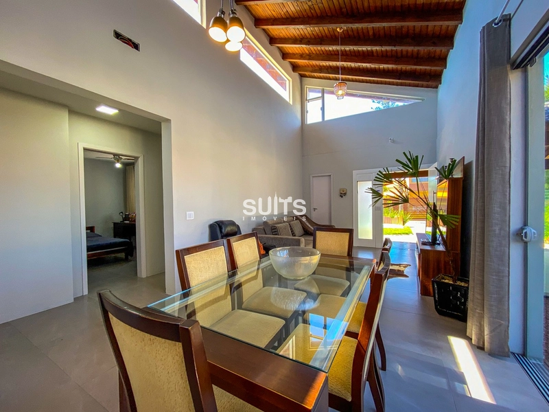 Belíssima casa a 01 quadra do mar no Centro de Xangri-Lá: 9ª foto da galeria de imagens do imóvel