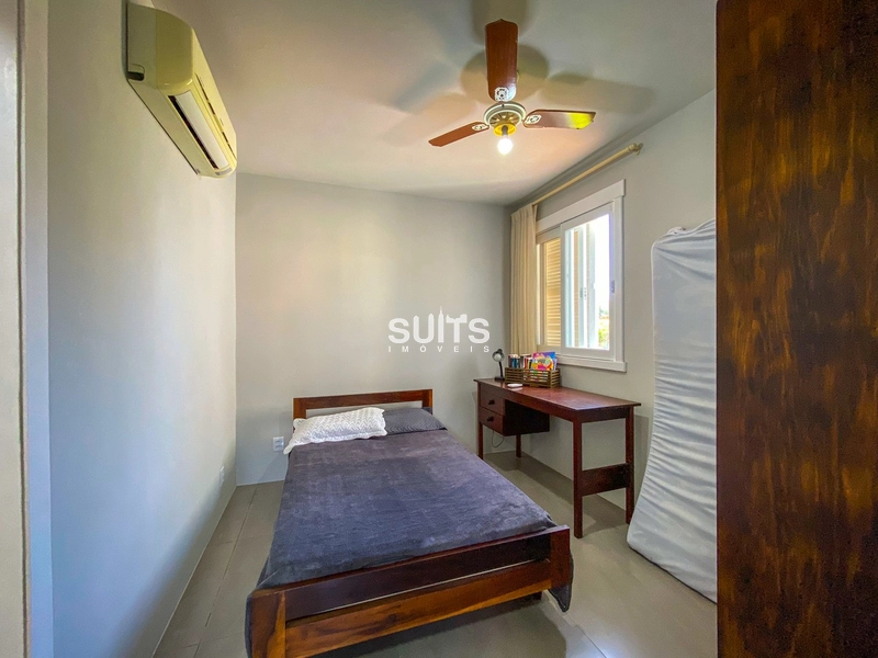 Belíssima casa a 01 quadra do mar no Centro de Xangri-Lá: 25ª foto da galeria de imagens do imóvel