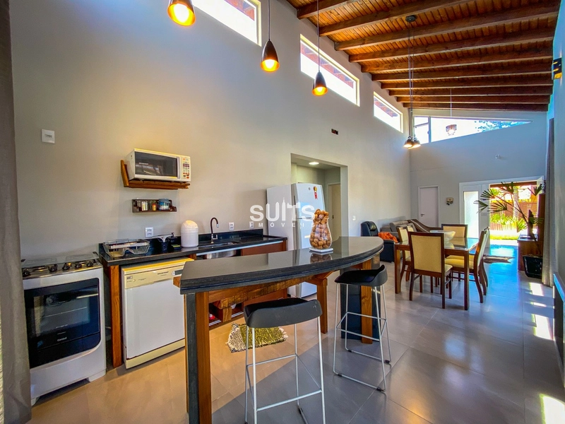 Belíssima casa a 01 quadra do mar no Centro de Xangri-Lá: 11ª foto da galeria de imagens do imóvel