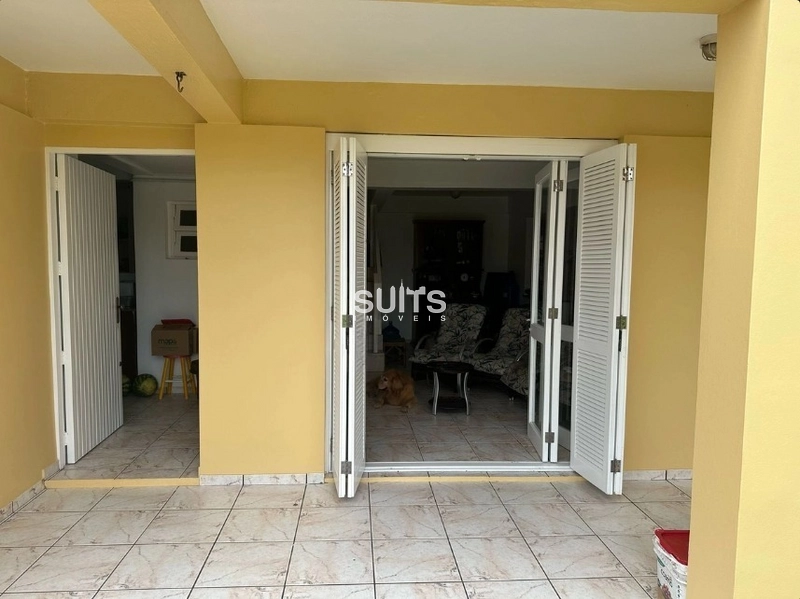 Excelente sobrado à venda na Noiva do Mar: 3ª foto da galeria de imagens do imóvel