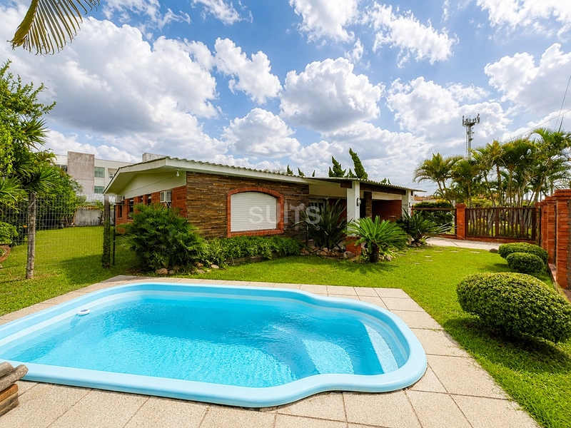 Excelente casa á venda em Atlântida : 2ª foto da galeria de imagens do imóvel