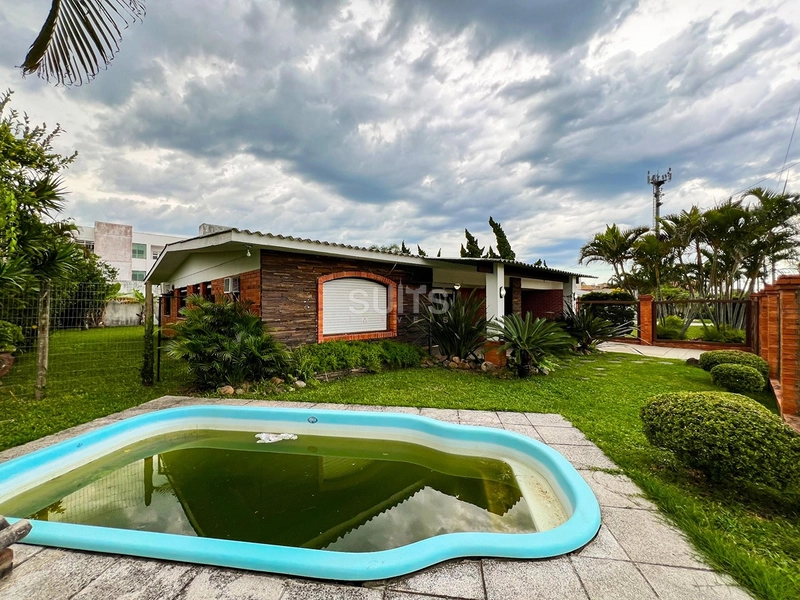 Excelente casa á venda em Atlântida : 3ª foto da galeria de imagens do imóvel