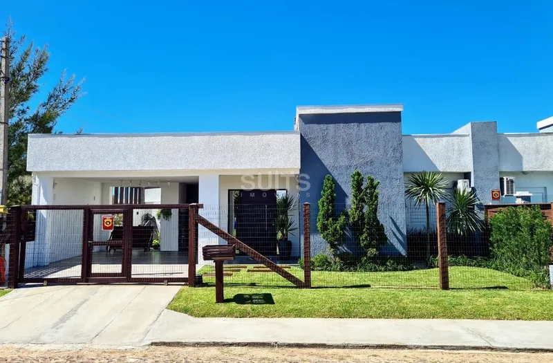 Casa estilo geminada em excelente estado de conservação: 2ª foto da galeria de imagens do imóvel