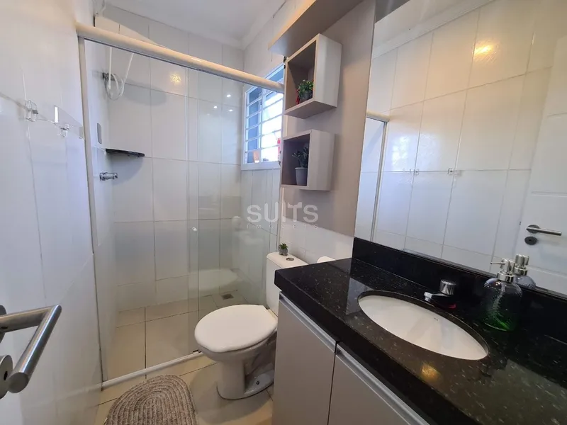 Casa estilo geminada em excelente estado de conservação: 20ª foto da galeria de imagens do imóvel