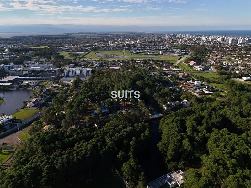 Oportunidade, sobrado à venda no condomínio Carmel em Atlântida: 42ª foto da galeria de imagens do imóvel