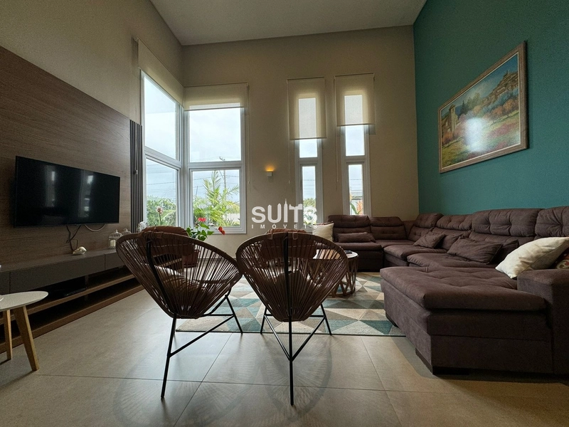 Excelente Sobrado no Condomínio Costa Serena: 3ª foto da galeria de imagens do imóvel