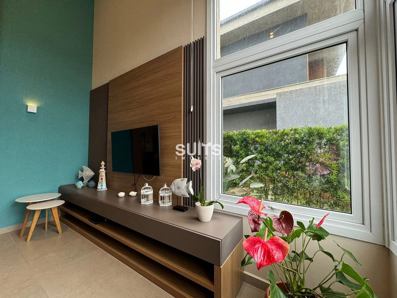 Excelente Sobrado no Condomínio Costa Serena: 1ª foto da galeria de imagens do imóvel