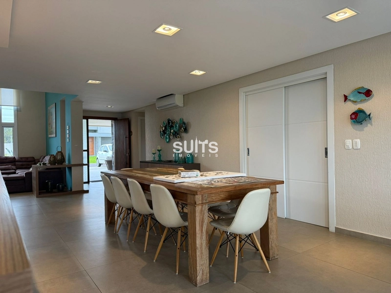 Excelente Sobrado no Condomínio Costa Serena: 17ª foto da galeria de imagens do imóvel