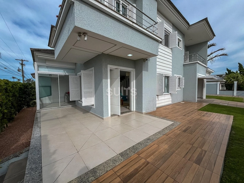 Magnífico duplex no centro de Xangri-lá próximo ao mar: 1ª foto da galeria de imagens do imóvel