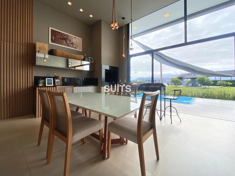 Excelente casa na beira do lago do Condomínio Sea Coast: 10ª foto da galeria de imagens do imóvel