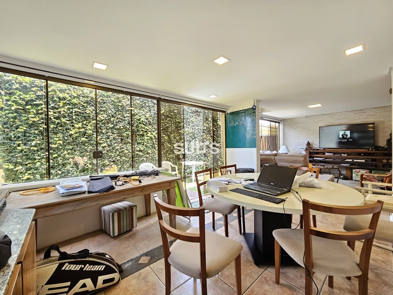 Excelente sobrado à venda no condomínio Villas Resort: 4ª foto da galeria de imagens do imóvel