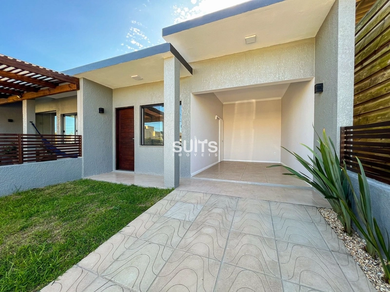 Ótima casa à venda no centro de Xangri-Lá: 2ª foto da galeria de imagens do imóvel