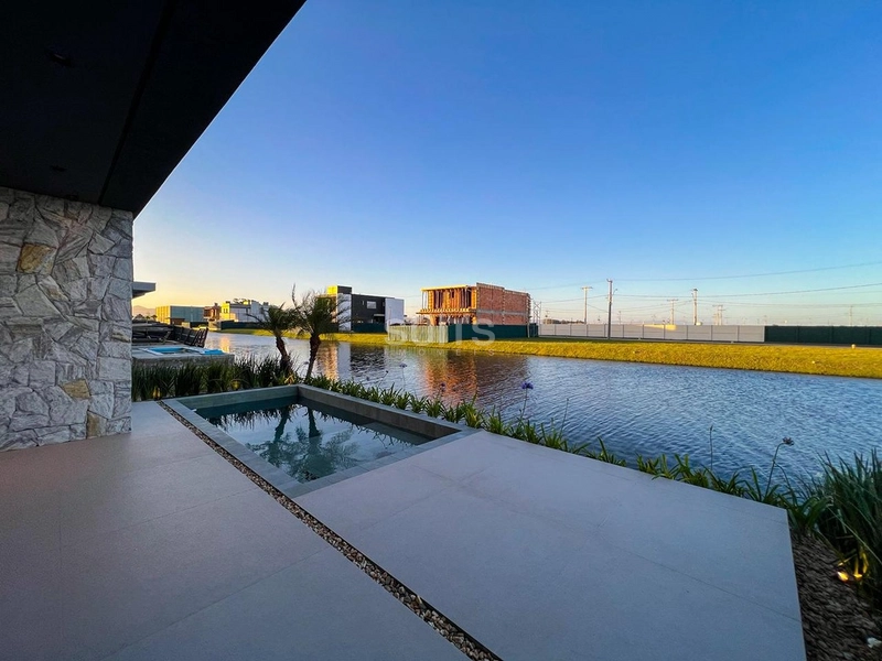 Excelente sobrado beira lago no condomínio Zen: 16ª foto da galeria de imagens do imóvel