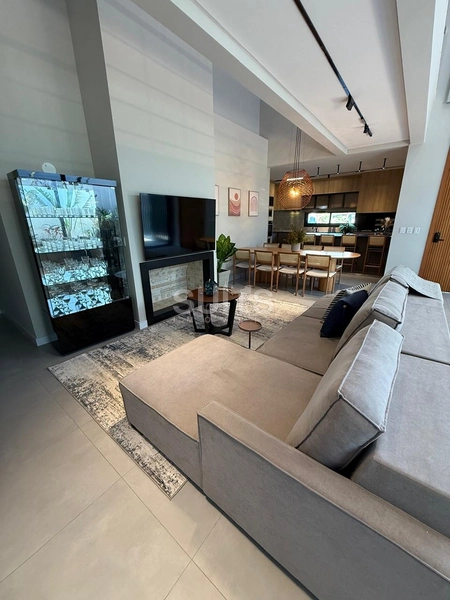 Excelente sobrando à venda no condomínio Condado em Capão da Canoa: 10ª foto da galeria de imagens do imóvel