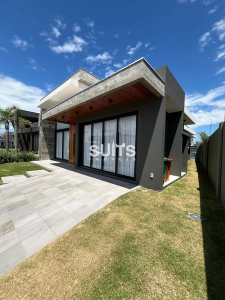 Excelente casa à venda no condomínio Sunset: 3ª foto da galeria de imagens do imóvel