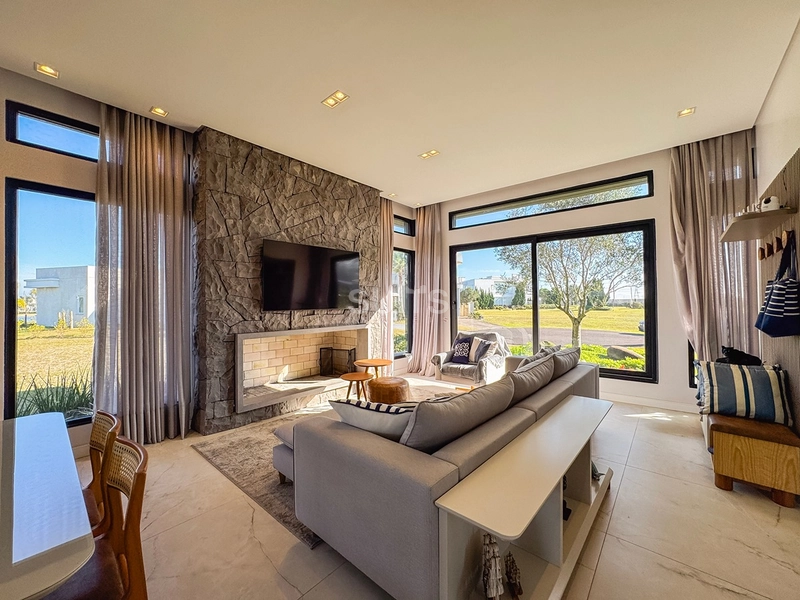 Excelente casa térrea à venda no condomínio Riviera em Xangri-lá: 5ª foto da galeria de imagens do imóvel