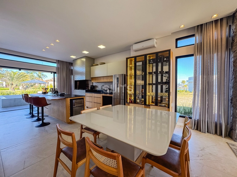 Excelente casa térrea à venda no condomínio Riviera em Xangri-lá: 11ª foto da galeria de imagens do imóvel