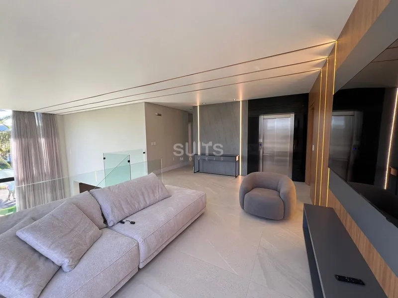 Mansão beira lago com padrão AAA no condomínio Enseada: 17ª foto da galeria de imagens do imóvel