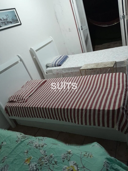 Casa constituída sobre 4 lotes, a poucos metros do mar!: 3ª foto da galeria de imagens do imóvel