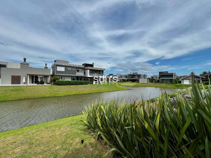 Excelente casa no Capão Ilhas: 22ª foto da galeria de imagens do imóvel