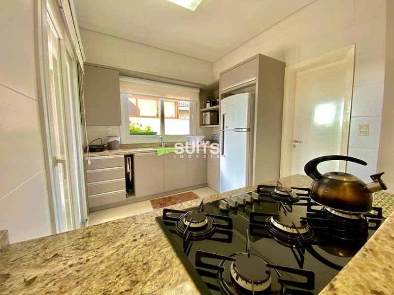 Excelente casa à venda no centro de Xangri-lá: 11ª foto da galeria de imagens do imóvel