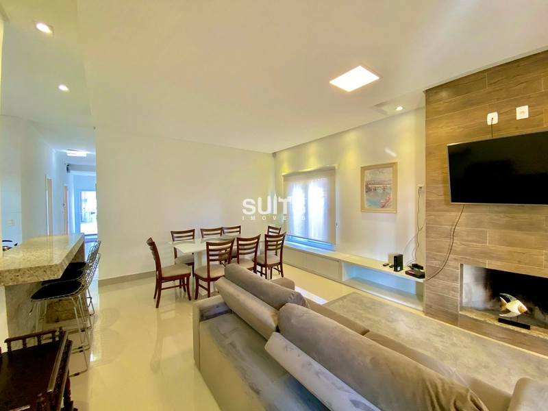 Excelente casa à venda no centro de Xangri-lá: 7ª foto da galeria de imagens do imóvel