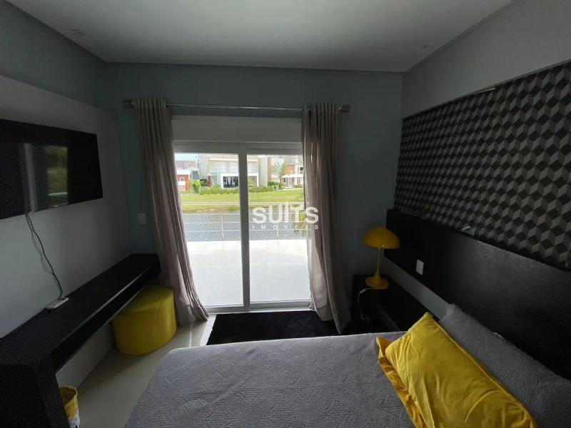 Lindo sobrado beira lago no condomínio Sea Coast: 14ª foto da galeria de imagens do imóvel