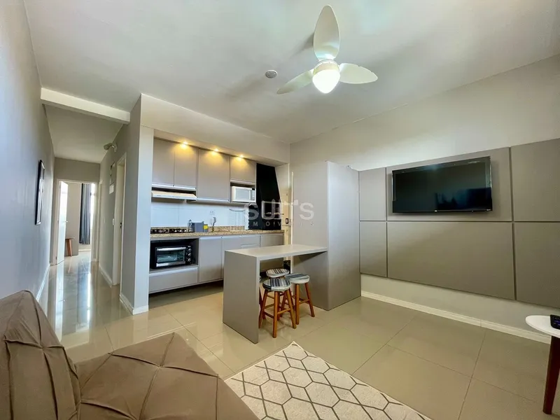 Apartamento em frente ao Roubadinhas com vista para a praça: 3ª foto da galeria de imagens do imóvel