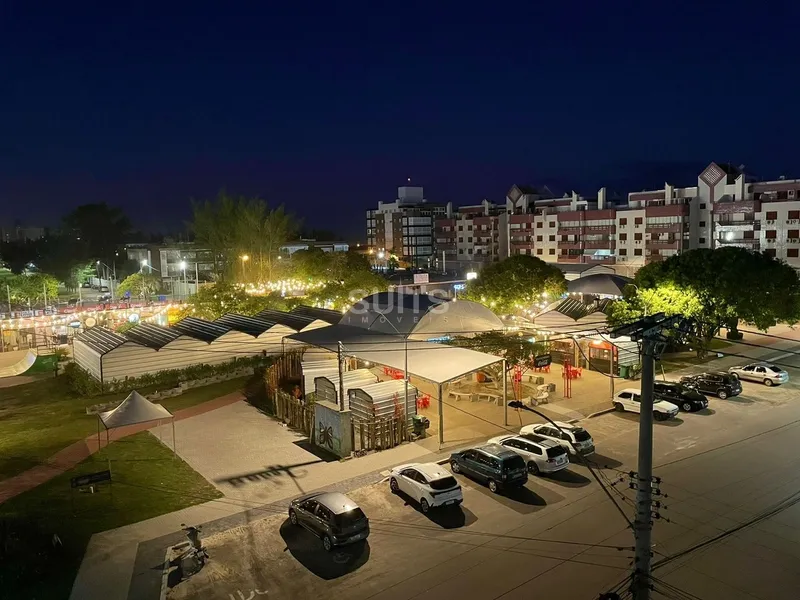 Apartamento em frente ao Roubadinhas com vista para a praça: 21ª foto da galeria de imagens do imóvel