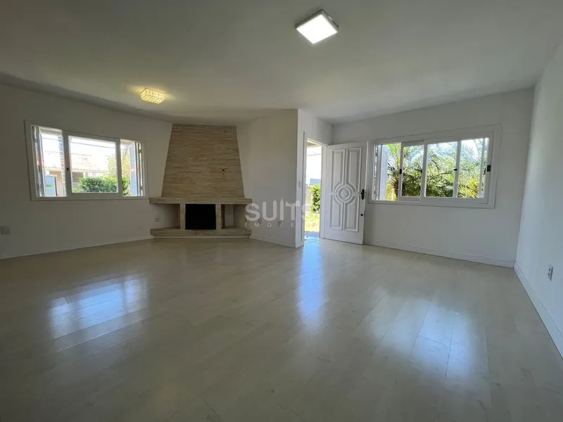 Excelente Casa no Centro da Praia de Xangri-Lá: 3ª foto da galeria de imagens do imóvel