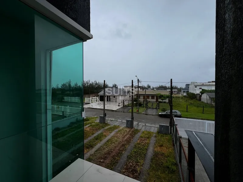 Oportunidade a poucos metros do mar na praia de Mariapólis!: 3ª foto da galeria de imagens do imóvel