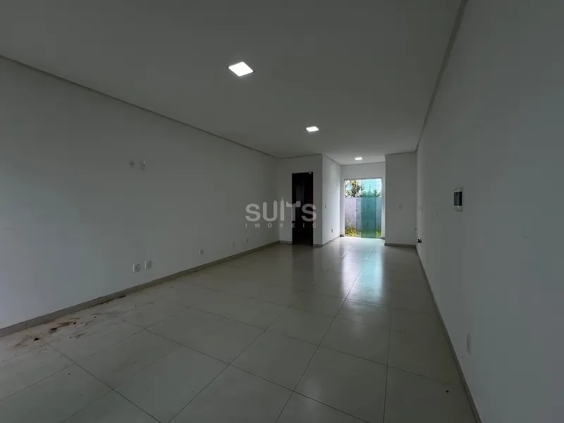 Oportunidade a poucos metros do mar na praia de Mariapólis!: 4ª foto da galeria de imagens do imóvel