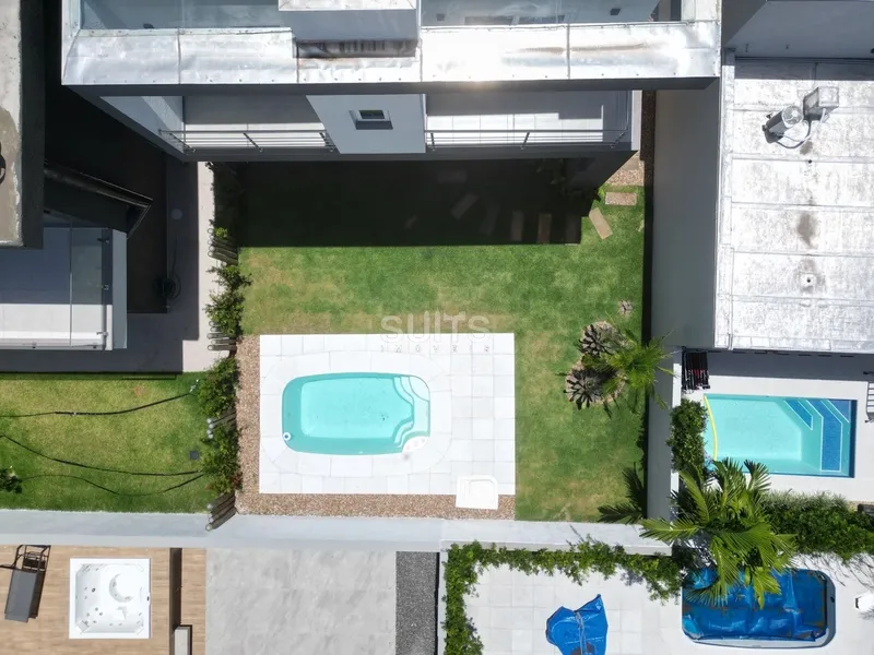 Belíssimo sobrado à venda no condomínio Blue: 5ª foto da galeria de imagens do imóvel