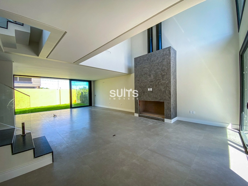 Excelente sobrado no condomínio Blue em Xangri-Lá: 3ª foto da galeria de imagens do imóvel