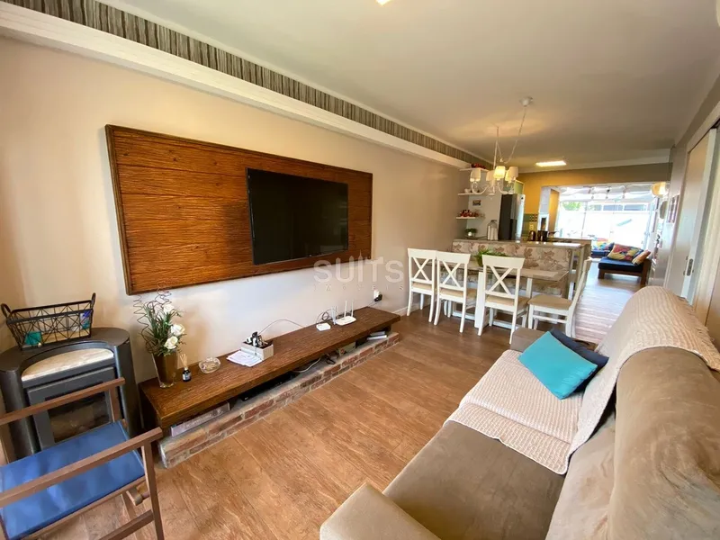 Excelente casa à venda no condomínio Casa Hermosa: 1ª foto da galeria de imagens do imóvel