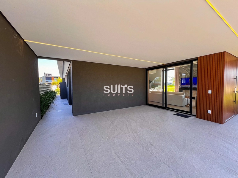 Lindo sobrado beira lago à venda no condomínio Amare em Xangri-lá: 5ª foto da galeria de imagens do imóvel