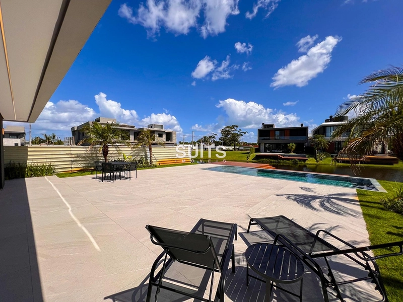 Lindo sobrado beira lago à venda no condomínio Amare em Xangri-lá: 18ª foto da galeria de imagens do imóvel