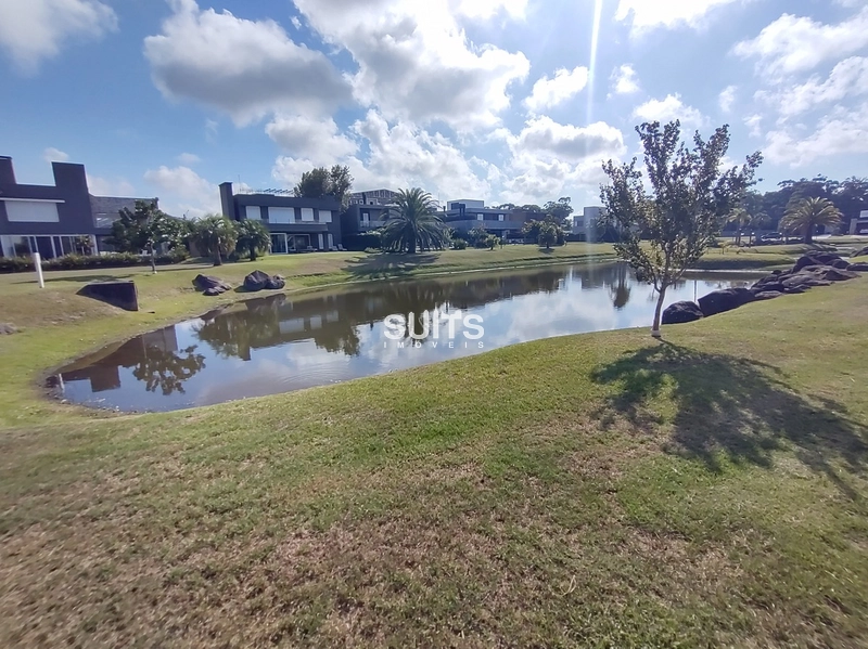 Excelente sobrado beira lago no condomínio Villaggio Atlântida: 26ª foto da galeria de imagens do imóvel