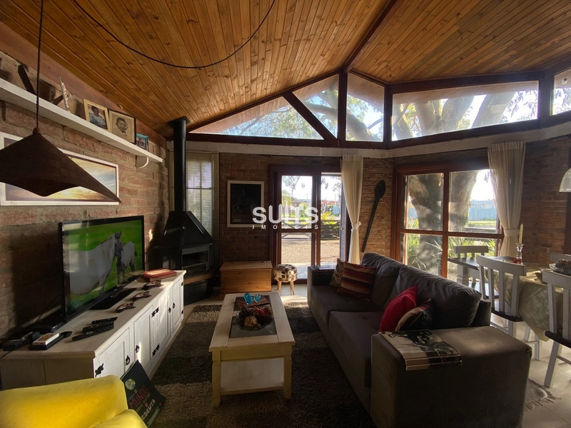 Casa de esquina com 2 terrenos em Noiva do Mar: 17ª foto da galeria de imagens do imóvel