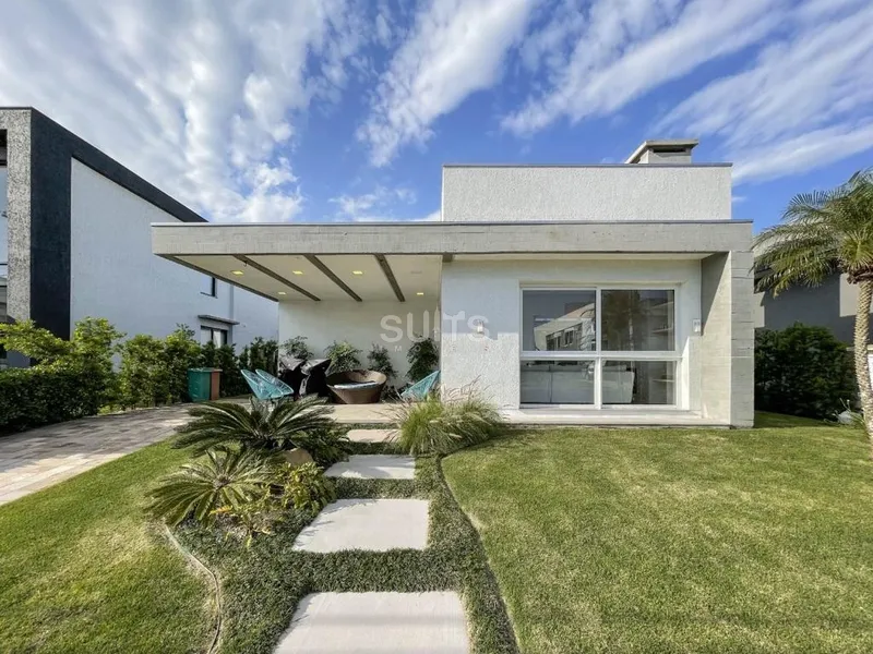 Lindíssima casa à venda no condomínio Quintas do Lago: 1ª foto da galeria de imagens do imóvel