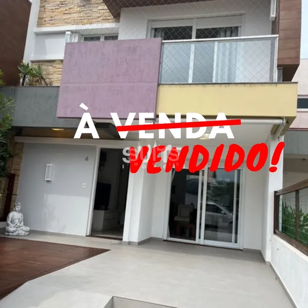 Excelente sobrado próximo ao mar no centro de Xangri-Lá: 1ª foto da galeria de imagens do imóvel