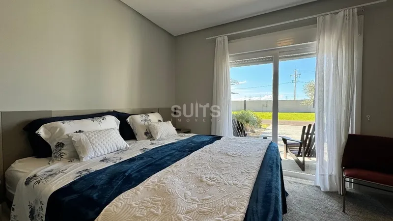 Excelente Casa Beira Lago com Piscina no Condomínio Riviera: 21ª foto da galeria de imagens do imóvel