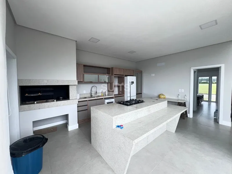 Santorini , bairro planejado ....sobrado mobiliado e com piscina: 8ª foto da galeria de imagens do imóvel