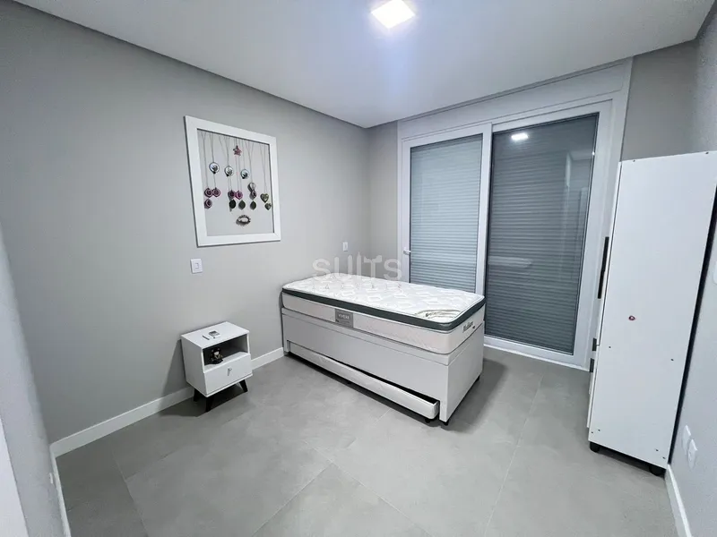 Santorini , bairro planejado ....sobrado mobiliado e com piscina: 5ª foto da galeria de imagens do imóvel