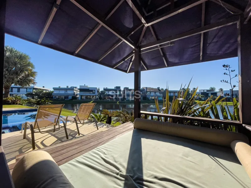 Excelente mansão à venda no condomínio Enseada: 26ª foto da galeria de imagens do imóvel