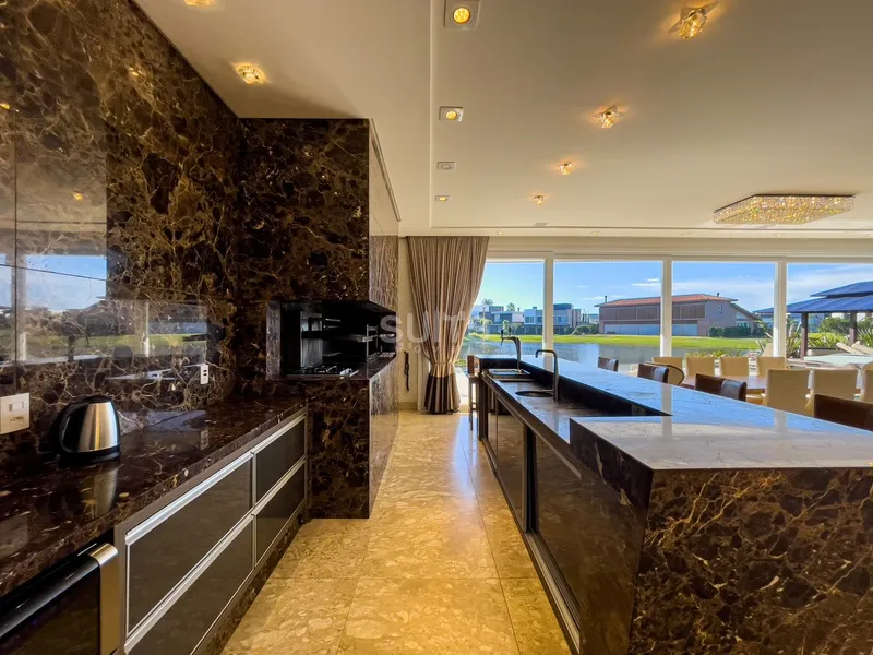 Excelente mansão à venda no condomínio Enseada: 15ª foto da galeria de imagens do imóvel