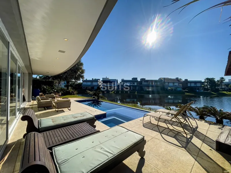 Excelente mansão à venda no condomínio Enseada: 25ª foto da galeria de imagens do imóvel