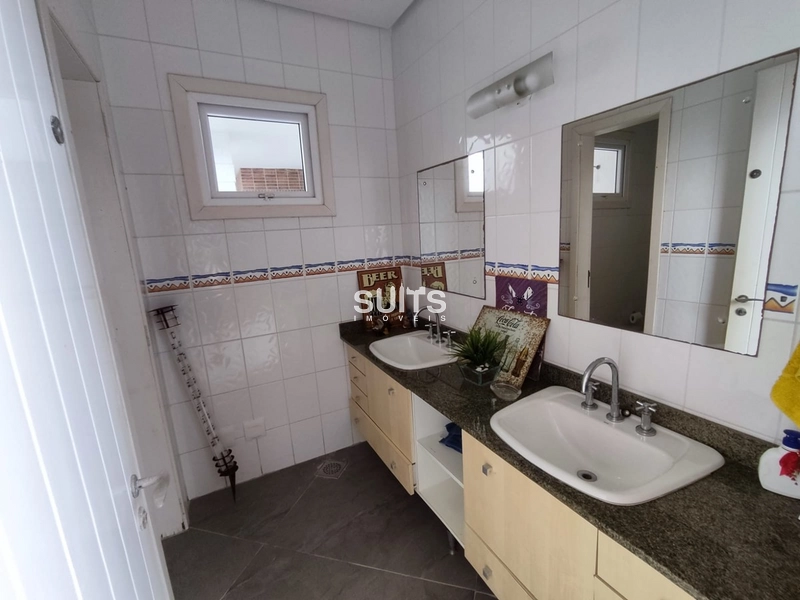 Excelente sobrado proxímo ao mar na praia de Atlântida: 15ª foto da galeria de imagens do imóvel