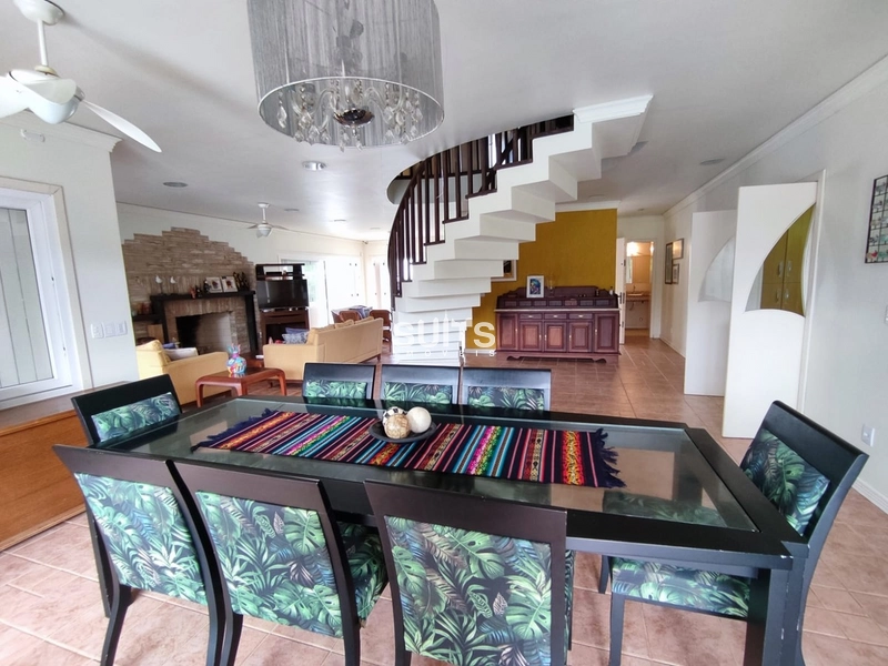 Excelente sobrado proxímo ao mar na praia de Atlântida: 10ª foto da galeria de imagens do imóvel